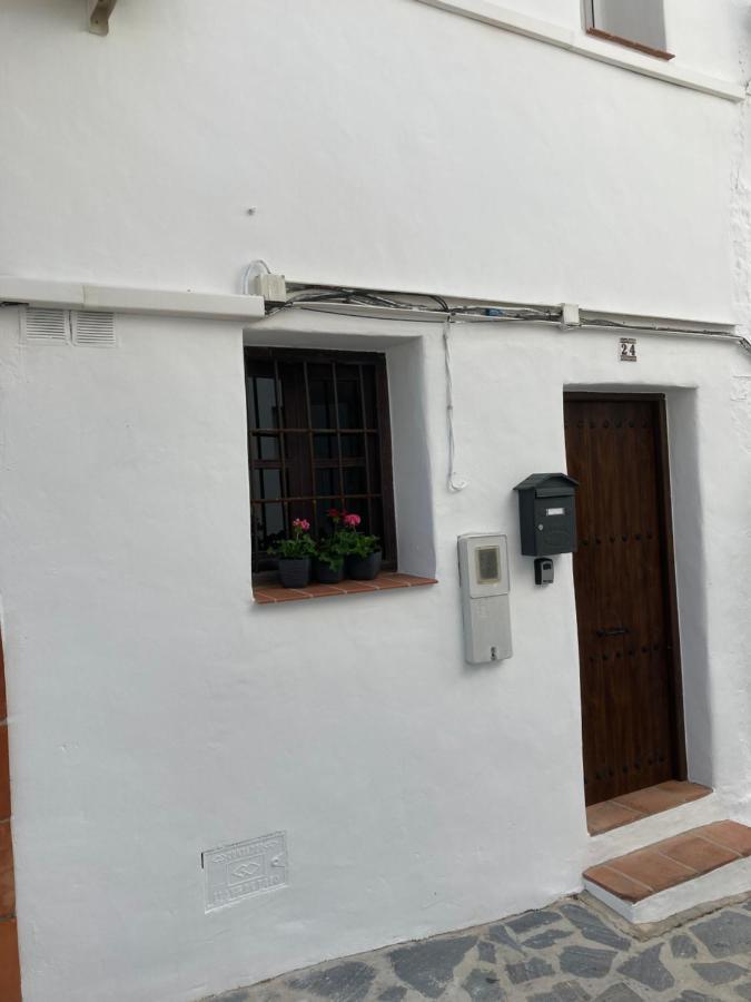 Casa De Arriba * Canillas de Aceituno